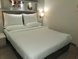 Hotel Atharv