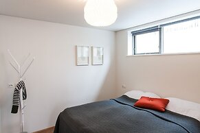Mengi Apartments