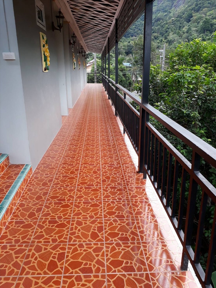 Grand Orchid Resort