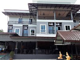 Grand Orchid Resort
