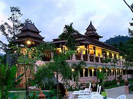 Grand Orchid Resort