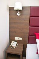 Milot Hotel