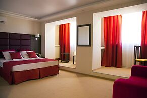 Milot Hotel