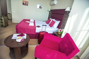 Milot Hotel