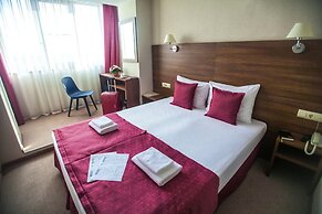 Milot Hotel