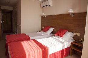 Milot Hotel