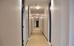 Cjour Apartments