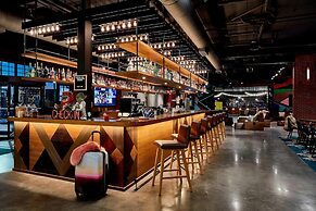 Moxy Chattanooga Downtown