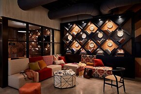 Moxy Chattanooga Downtown