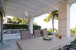 White Rose Villa