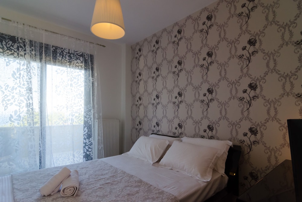 White Rose Villa