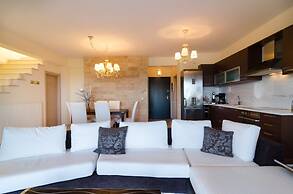 White Rose Villa