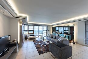 Cosmopolitan Maison