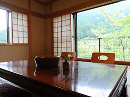 Iyanoyado Kazuraya
