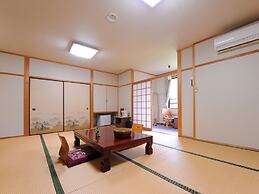 Iyanoyado Kazuraya