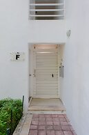 Pelicanos Condominium by ChezPlaya