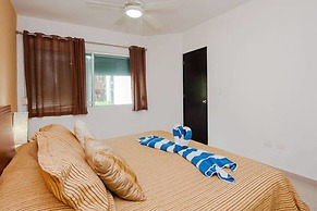 Pelicanos Condominium by ChezPlaya