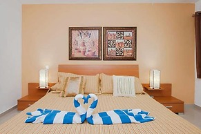 Pelicanos Condominium by ChezPlaya