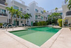 Pelicanos Condominium by ChezPlaya
