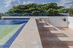 Hermosa Mayette Villa by ChezPlaya