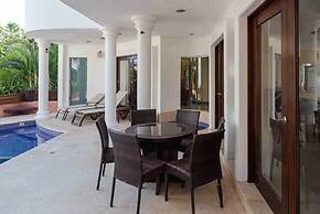 Hermosa Mayette Villa by ChezPlaya