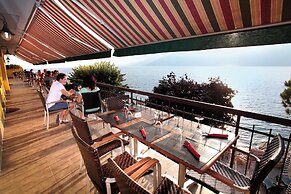 Taki Village Hotel