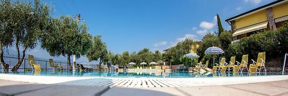 Taki Village Hotel