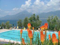 Taki Village Hotel
