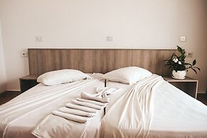 Hotel Nour Justinia