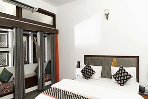 The Ten Suites