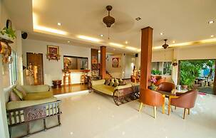 Fahluang Residence