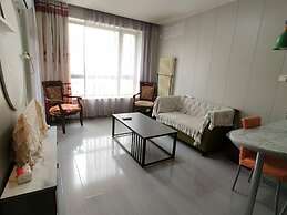 Dalian Xiuzhu Building Apartment