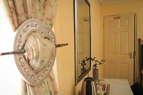 RIO GUEST HOUSE LS