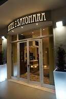 Hotel Sayonara