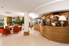 Hotel Trevi