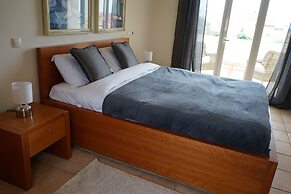 Wallis Villa