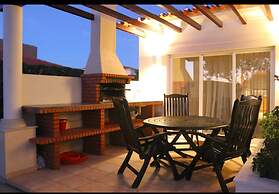 Wallis Villa