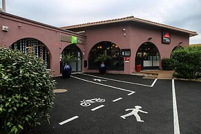 ibis Styles Fréjus Saint-Raphaël
