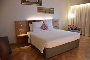 Novotel Vijayawada Varun Hotel