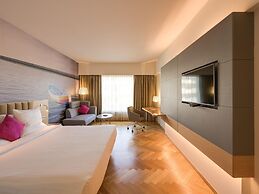 Novotel Vijayawada Varun Hotel