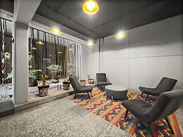 Armonik Suites