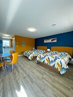 Fair Isle Motel