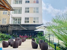 New Life Condotel