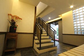Huaman hot villa