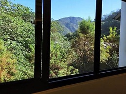 Huaman hot villa