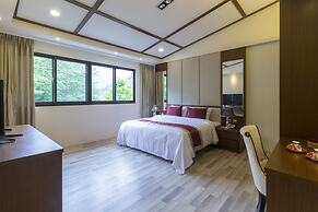 Huaman hot villa