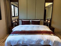 Huaman hot villa