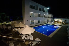 Milea Hotel