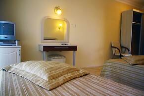 Isik Otel