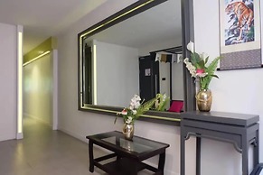 Four Sisters Hostel